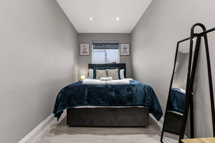 Cozy Battersea apartment Sleep 56
