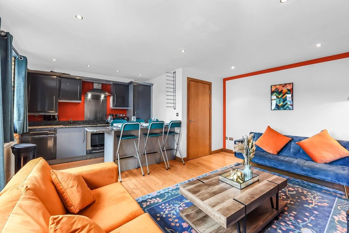 Modern & Spacious, short walk to London Bridge1