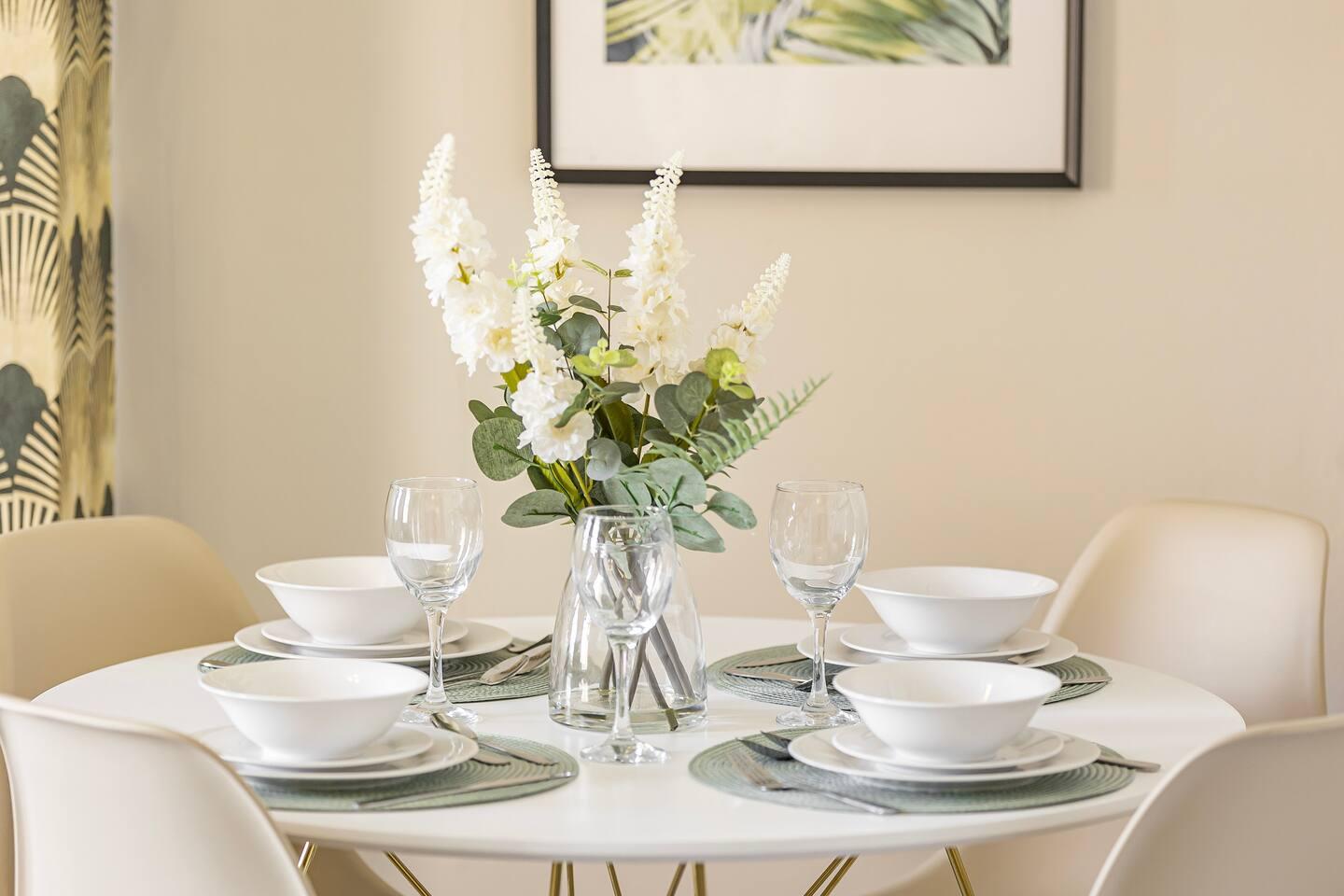 Comfort Heaven Ctr London Next Buckingham Palace3