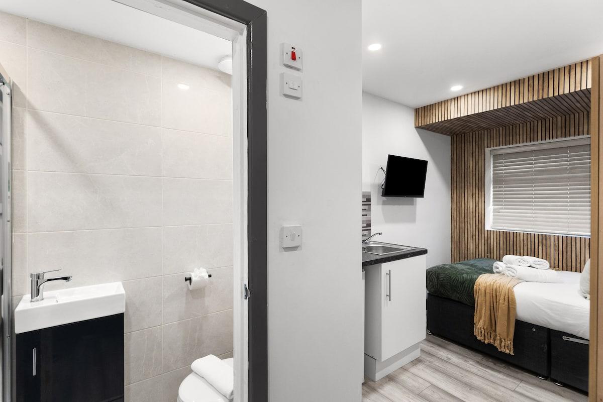 Convenient Studio+Parking Easy Access Centr London5