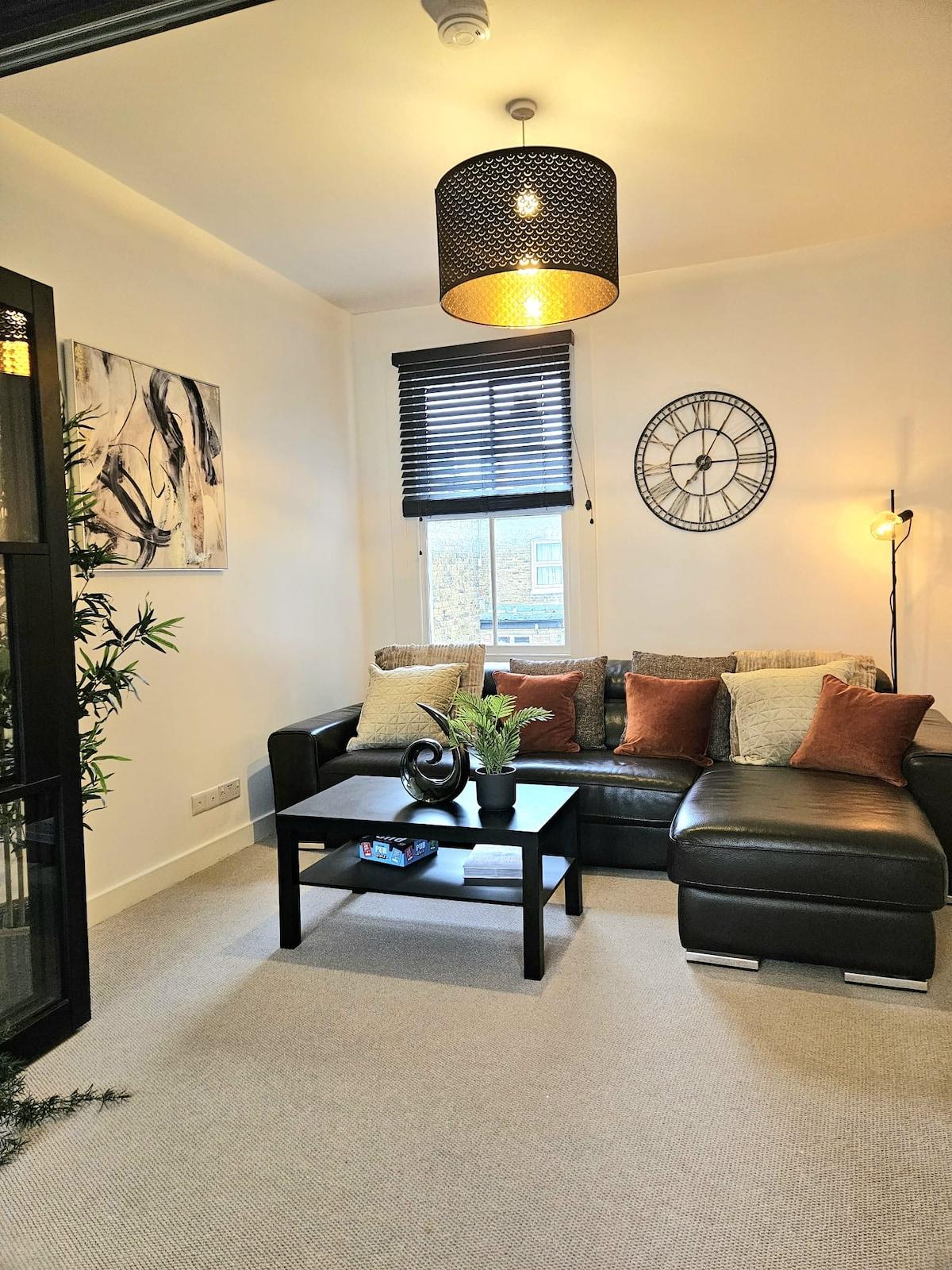 Chic Apartment with Sofa Bed & Netflix2