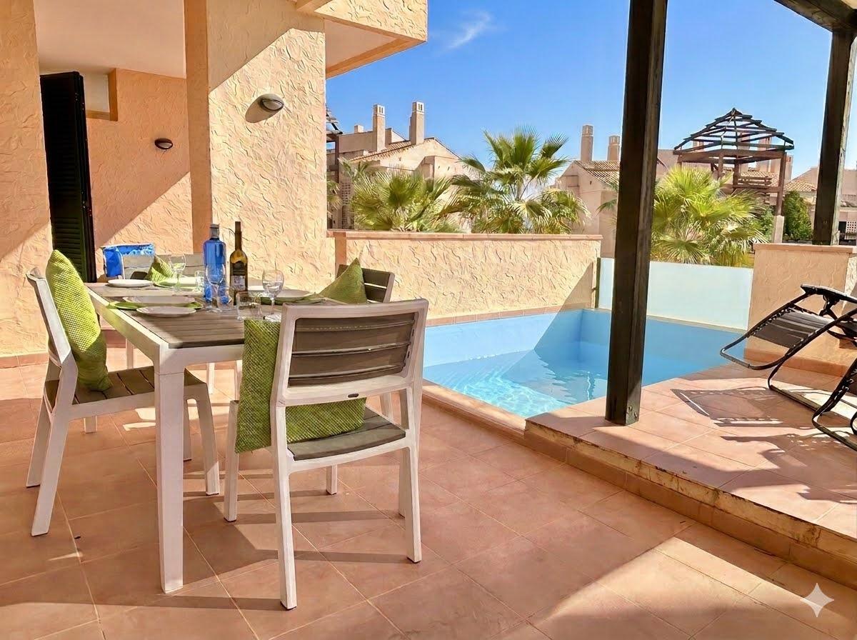 Luxury 2 bedroom apartment with private pool