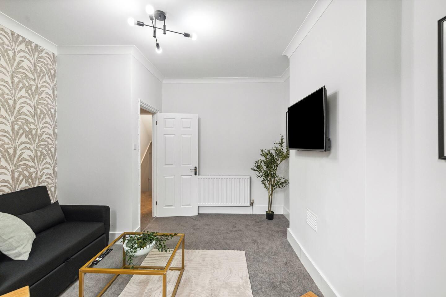 Comfort-Convenience-Location. GF Shepherd's Bush3