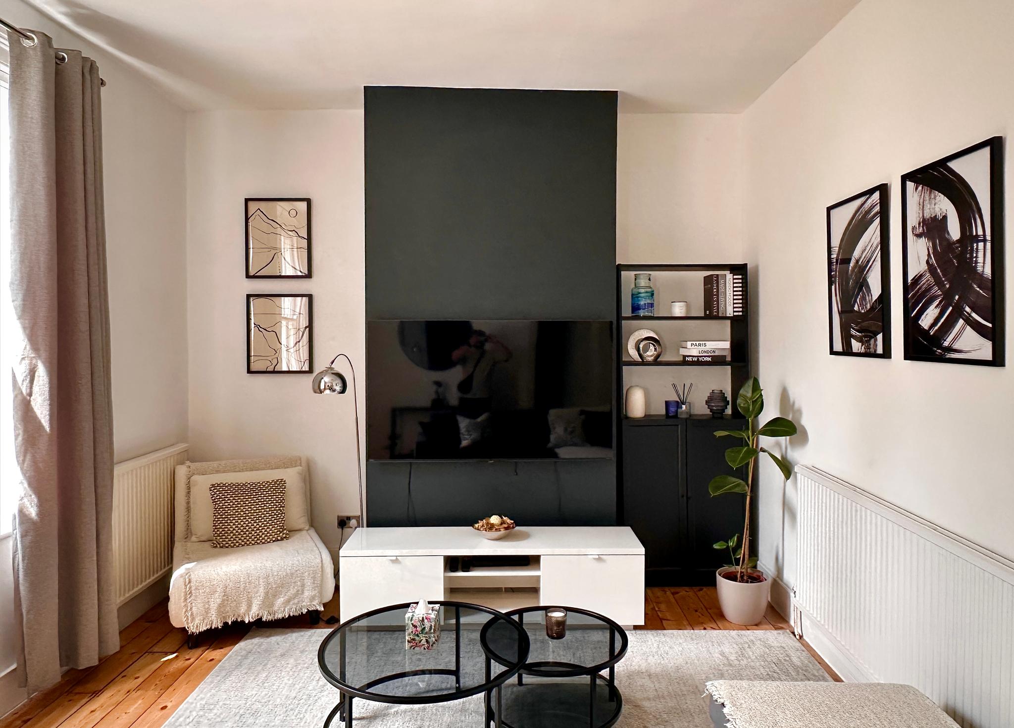 Fulham Tranquil 2BD King Bed Home w/ Parking & Gdn2
